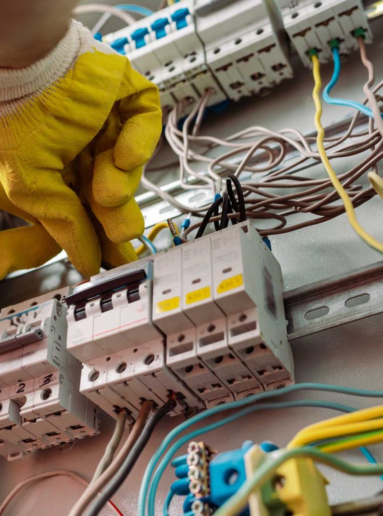 gloves fixing ele he75hsx.jpg